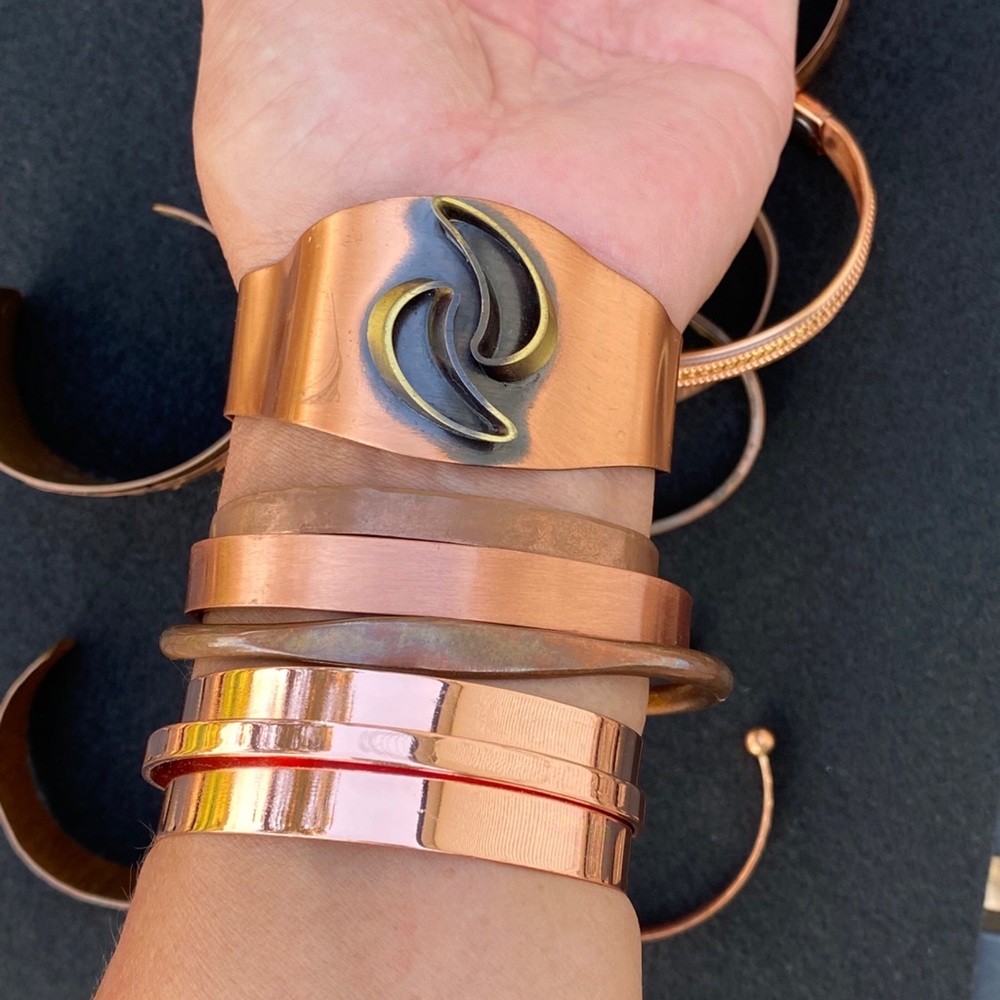 Bundle of 12 Copper Bracelets - Picture 8 of 13